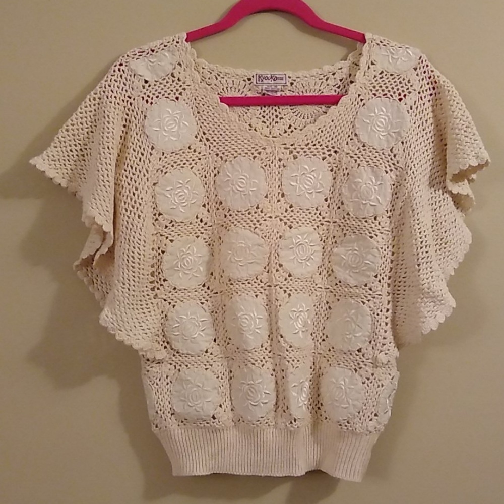 Vintage chrochet/knit top